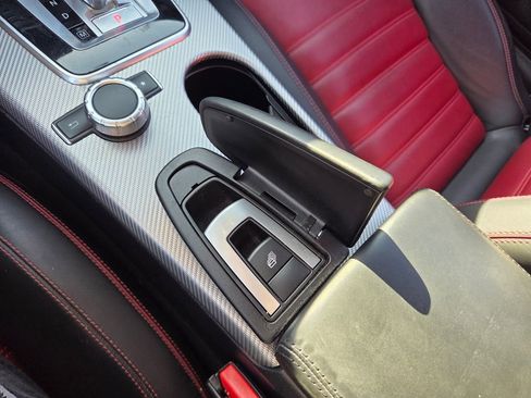 Used 2018 Mercedes-Benz SLC 43 AMG image 29