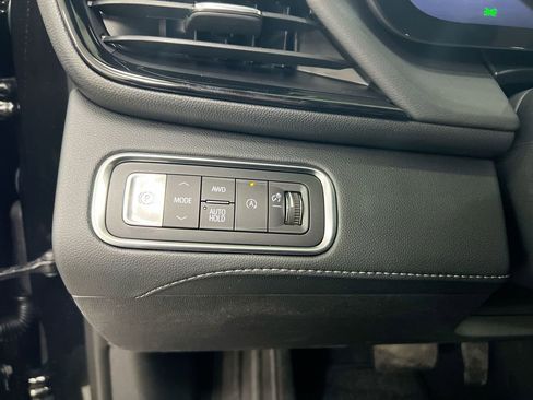 New 2026 Buick Enclave Avenir w/ Super Cruise Package image 18