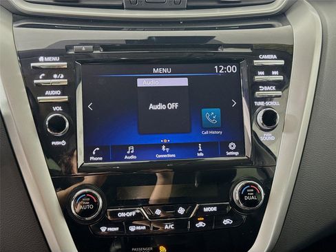 Used 2020 Nissan Murano SV w/ Premium Package image 7