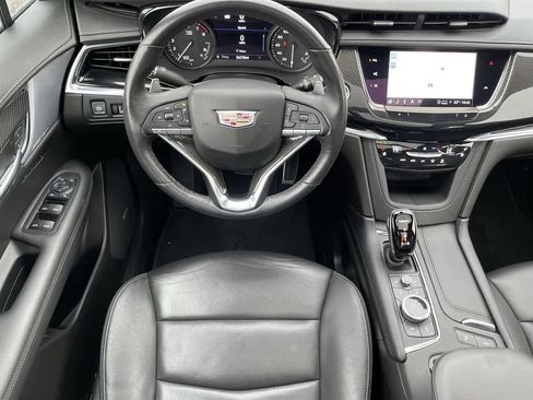 Certified 2023 Cadillac XT6 Sport w/ Technology Package image 11