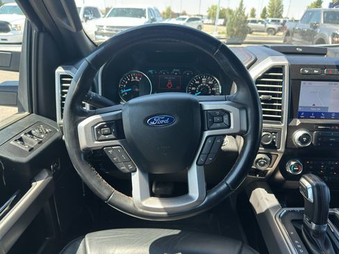 Used 2020 Ford F150 Platinum w/ Equipment Group 701A Luxury AWD/4WD image 22