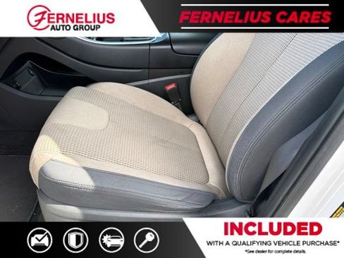 Used 2023 Hyundai Santa Fe Blue AWD/4WD image 9