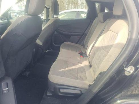 Used 2022 Ford Escape SE image 12