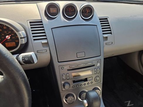 Used 2003 Nissan 350Z Touring w/ Aerodynamics Pkg RWD image 20