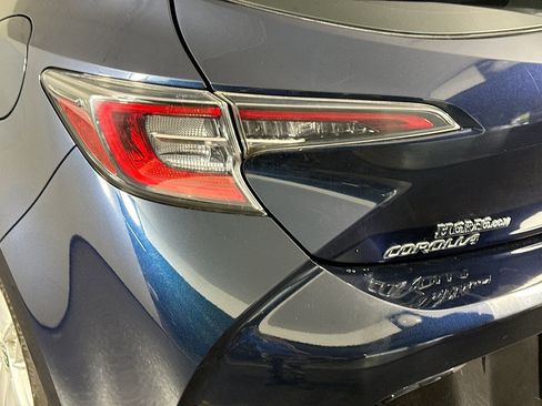 Used 2021 Toyota Corolla SE FWD image 36