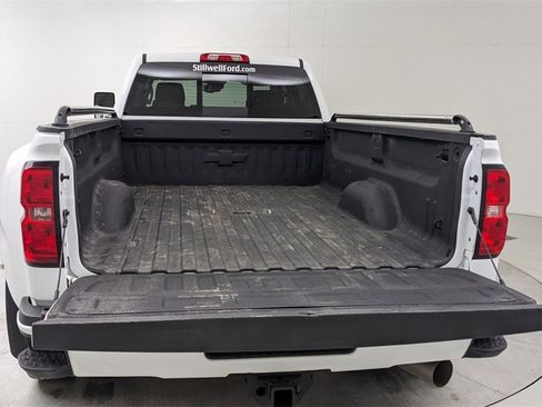 Used 2017 Chevrolet Silverado 3500 High Country image 7
