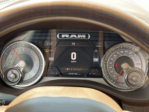 Used 2019 RAM 1500 Laramie Longhorn w/ Bed Utility Group AWD/4WD image 17