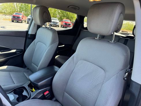 Used 2018 Hyundai Santa Fe Sport w/ 2.4L Value Package 02 AWD/4WD image 11