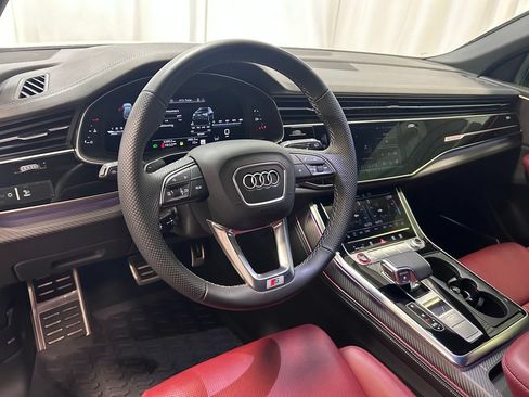 Used 2024 Audi SQ8 Premium Plus AWD/4WD image 2