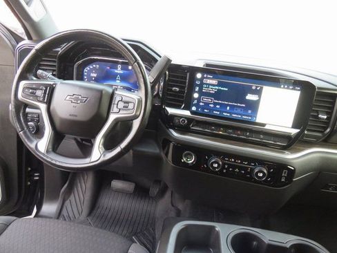 Used 2022 Chevrolet Silverado 1500 LT Trail Boss w/ Protection Package image 27