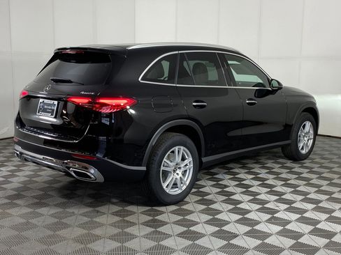 Used 2026 Mercedes-Benz GLC 300 4MATIC image 8