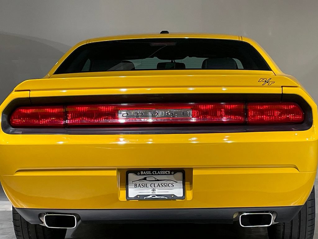 Used 2012 Dodge Challenger R/T RWD image 30