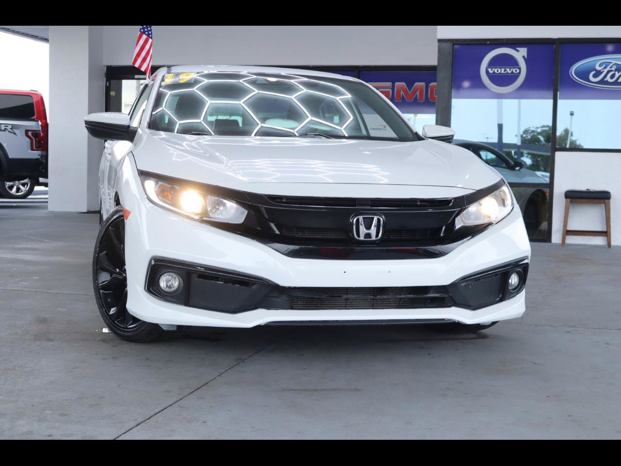 Used 2019 Honda Civic Sport image 1
