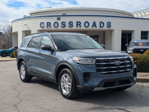 New 2026 Ford Explorer Active image 1