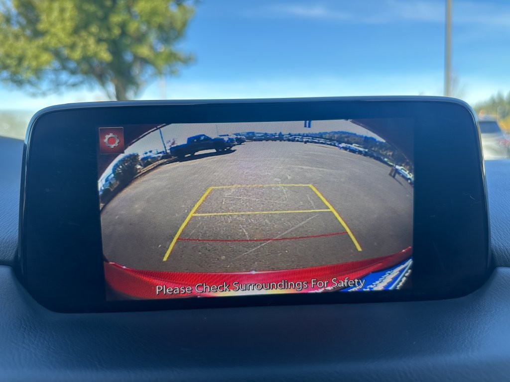 Used 2018 MAZDA CX-5 Touring w/ Preferred Equipment Package AWD/4WD image 17