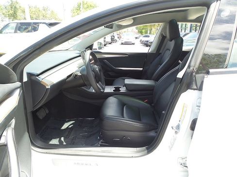 Used 2023 Tesla Model 3 Standard Range RWD image 23