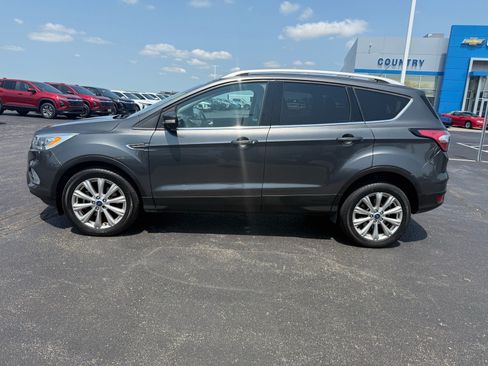 Used 2017 Ford Escape Titanium AWD/4WD image 2