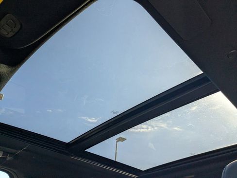 New 2026 Lincoln Navigator L Reserve w/ Jet Appearance Package image 23