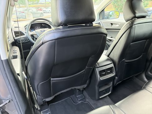 Used 2024 Ford Edge SEL AWD/4WD image 17