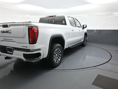 Used 2022 GMC Sierra 1500 AT4 w/ AT4 Preferred Package
