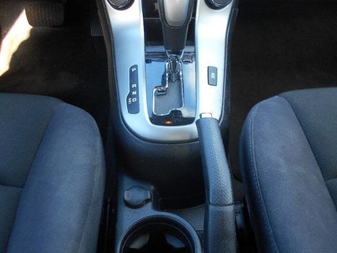 Used 2013 Chevrolet Cruze LT w/ All-Star Edition FWD image 15