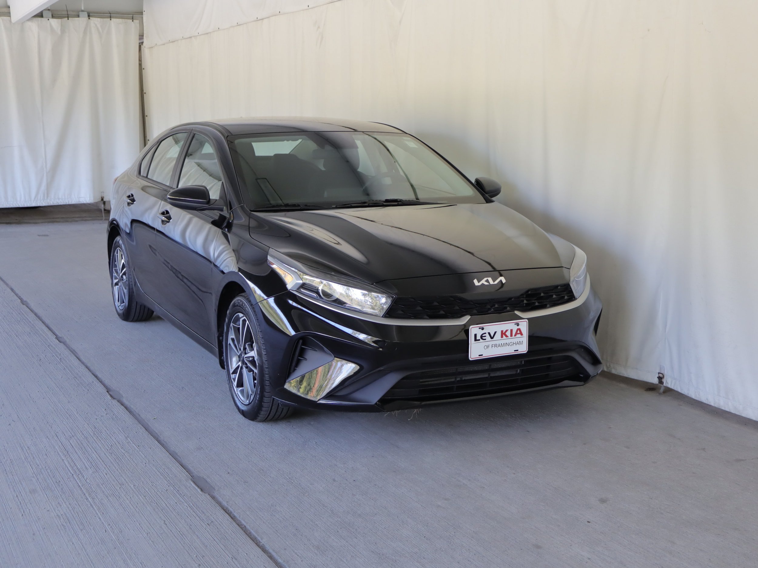 Used 2023 Kia Forte LXS FWD image 1