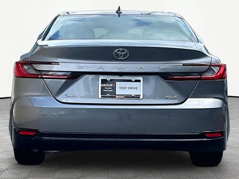 Used 2026 Toyota Camry XLE FWD image 5
