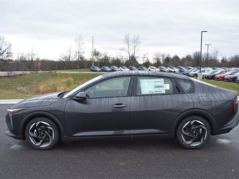 New 2025 Kia K4 EX image 6