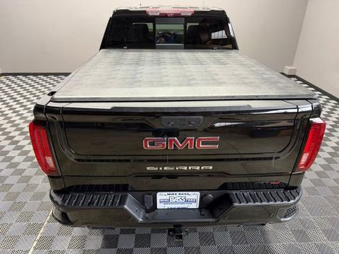 Used 2021 GMC Sierra 1500 AT4 w/ AT4 Premium Package image 11