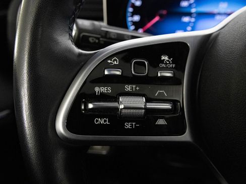 Used 2022 Mercedes-Benz GLS 450 4MATIC image 27