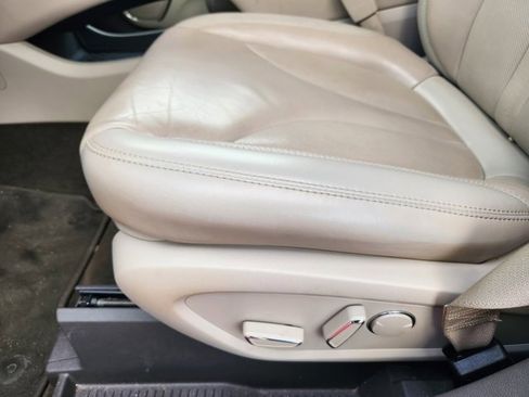 Used 2020 Lincoln Nautilus FWD w/ Equipment Group 101A image 23