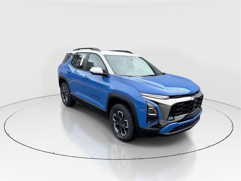 New 2025 Chevrolet Equinox ACTIV w/ Safety and Technology Package image 2