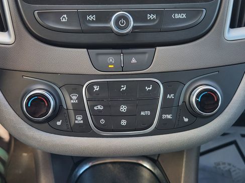 Used 2024 Chevrolet Malibu LT image 20