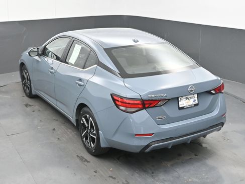 Used 2025 Nissan Sentra SV w/ All-Weather Package FWD image 23