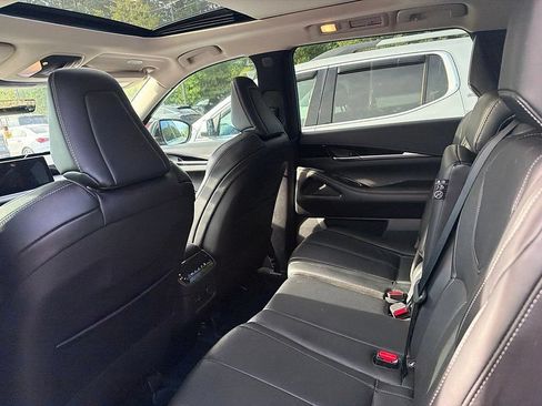 Used 2024 INFINITI QX60 Pure FWD image 7