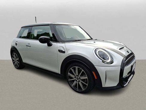 Used 2024 MINI Cooper S FWD image 3