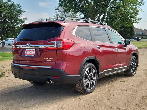 Used 2023 Subaru Ascent Touring AWD/4WD image 4