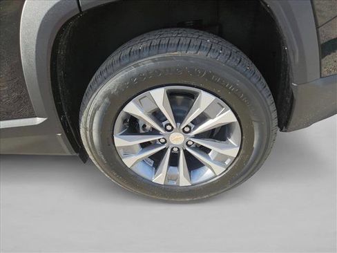 New 2026 Chevrolet Equinox LT w/ Safety and Technology Package FWD image 11