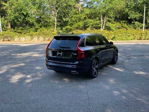 Used 2019 Volvo XC90 T5 R-Design w/ Protection Package Premier FWD image 5