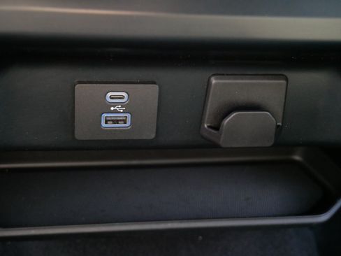 Used 2023 Ford F150 XLT w/ XTR Package AWD/4WD image 28