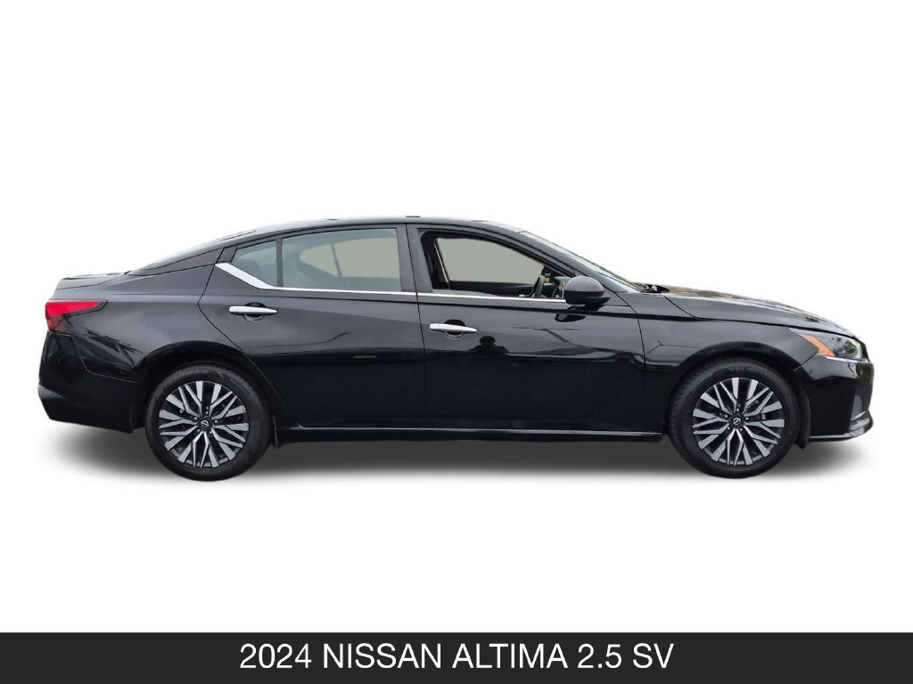 Used 2024 Nissan Altima 2.5 SV FWD image 6