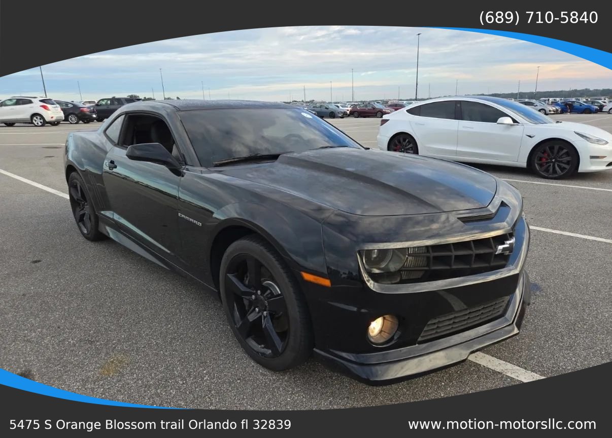 Used 2011 Chevrolet Camaro SS RWD image 1