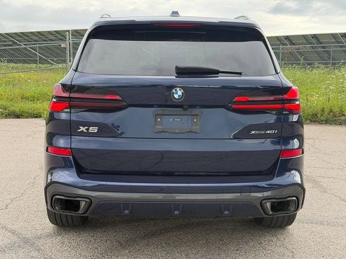 Used 2025 BMW X5 xDrive40i w/ M Sport Package AWD/4WD image 4