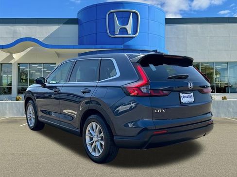 Used 2023 Honda CR-V EX image 4