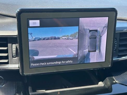 Used 2023 Ford Explorer ST-Line w/ Class IV Trailer Tow Package AWD/4WD image 23
