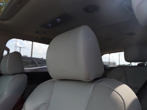 Used 2022 Kia Telluride EX w/ EX Premium Package FWD image 13