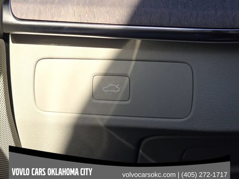 Used 2026 Volvo XC90 B6 Ultra w/ Protection Package Premier AWD/4WD image 22