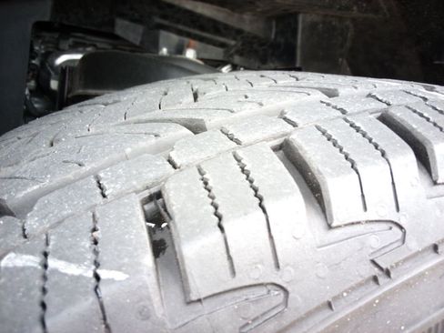 Certified 2024 Nissan Titan SV w/ SV Convenience Package image 29