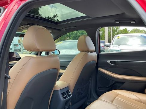 Used 2020 Hyundai Sonata Limited w/ Preferred Accessory Package FWD image 33