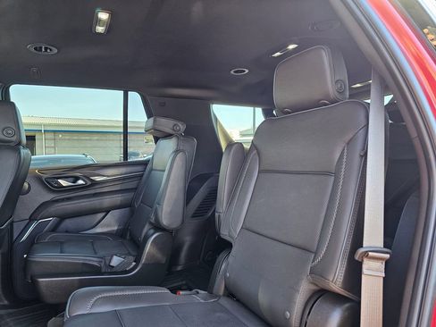 Used 2023 GMC Yukon Denali AWD/4WD image 19